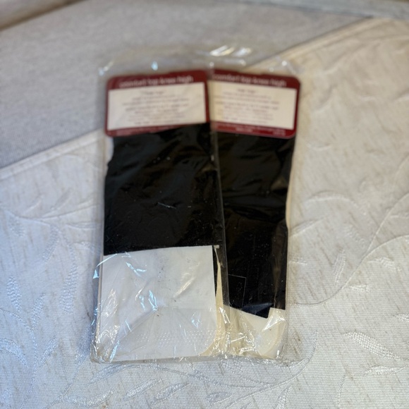 Vintage Set of Nordstrom Queen Jet Black knee highs.‎ Sandalfoot, comfort top. - Picture 4 of 5